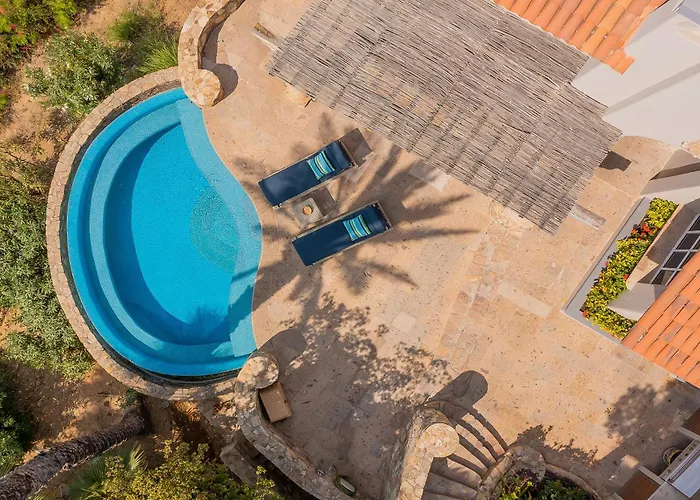 Beautiful 3 Bd With Staff And Steps From The In Del Mar Palmilla Villa